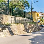 Guesthost - Golfo Dei Poeti! 公寓