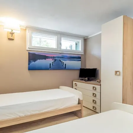 Golfo Dei Poeti! アパート *