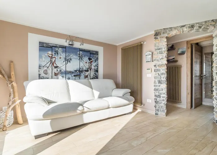 Guesthost - Golfo Dei Poeti! Apartmán *